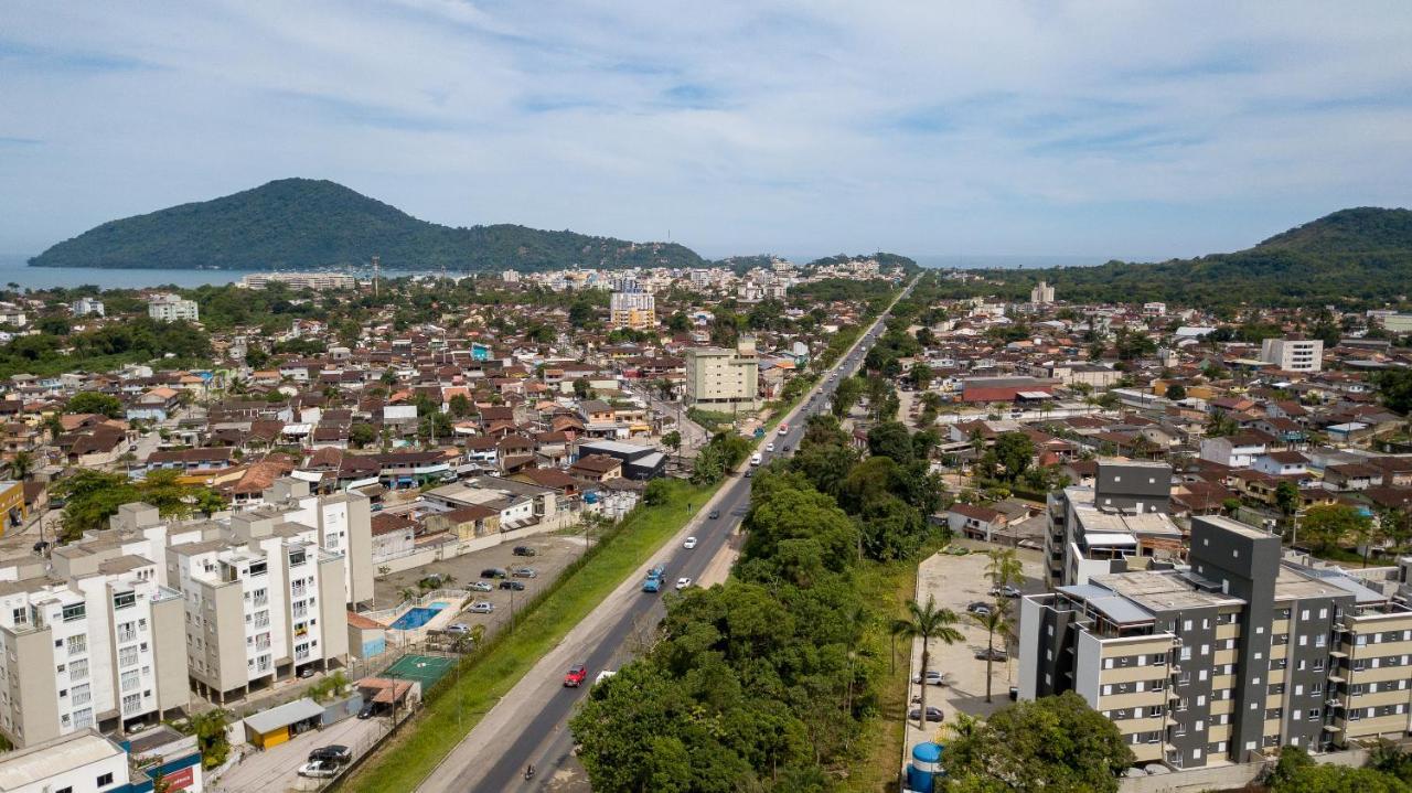 Jardim Das Palmeiras, Piscinas, Lazer, Estacionamento Coberto, Prox. Praia Grande Ubatuba Kültér fotó